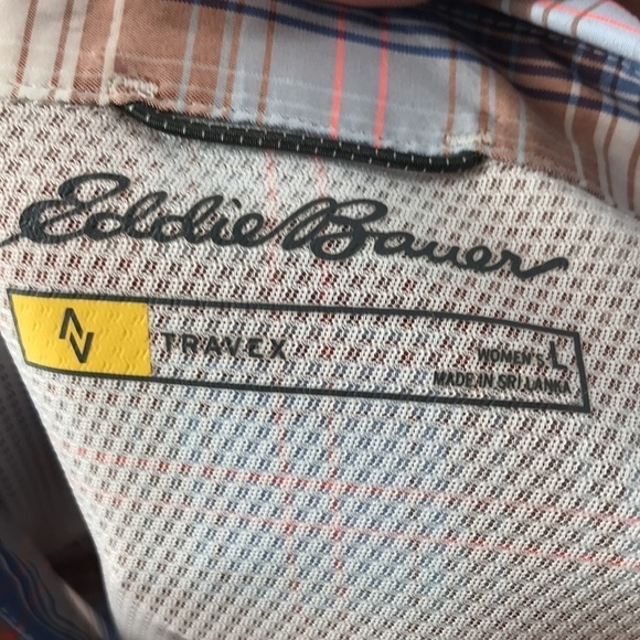 Eddie Bauer Traveler Men's Short Sleeve Button Down Shirts Size L 2 Shirts - Picture 7 of 16